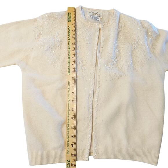 Vintage Beaded Cardigan Sweater Primstyle 38 Cream Angora Wool Sequin Hong Kong - Picture 12 of 16